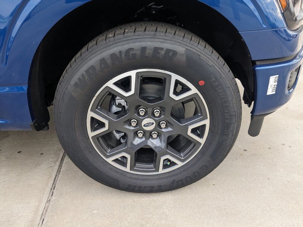 2025 Ford F-150 STX