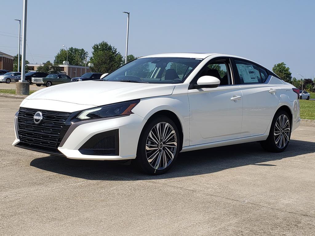 2026 Nissan Altima 2.5 SV - Image 3