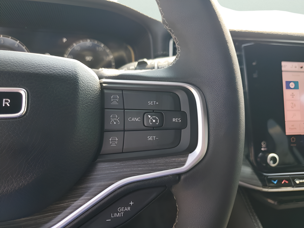 Used Car 2024 Jeep Wagoneer L  Series Ii For Sale Under $50,000 In Austin, Texas