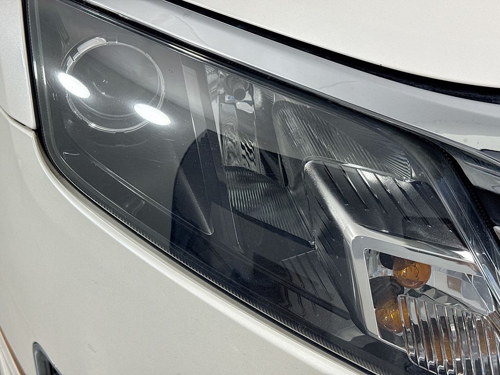 Used Car 2010 Ford Fusion Hybrid  Base For Sale Under $10,000 In Austin, Texas