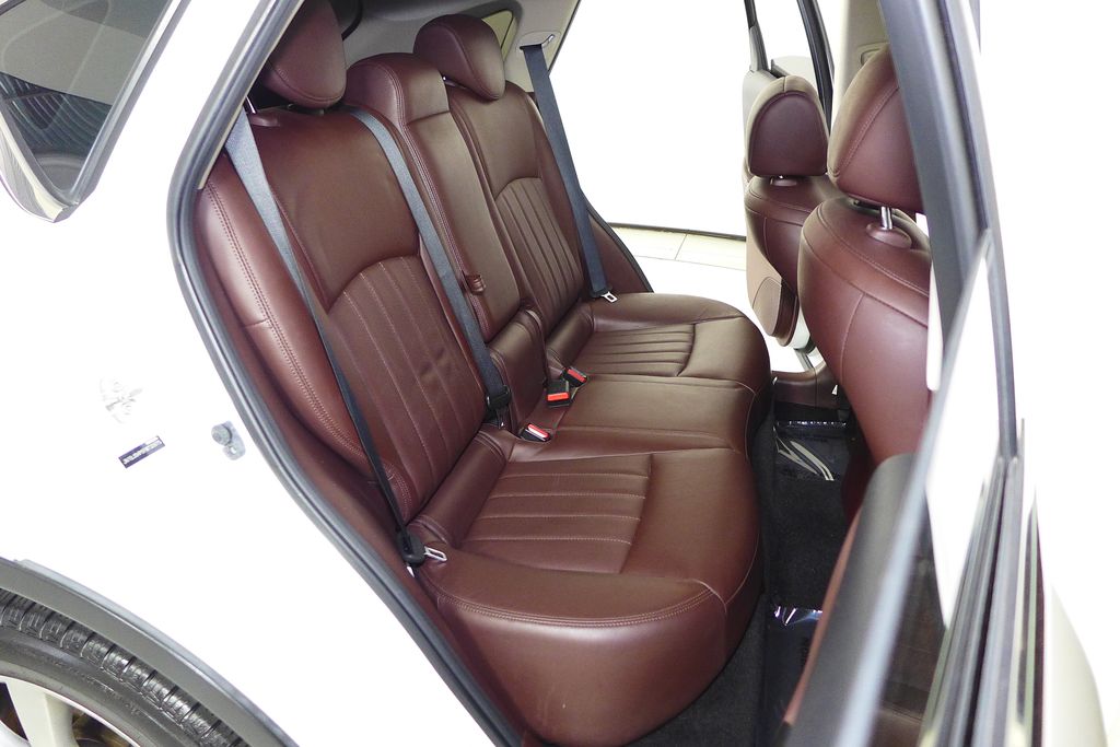 Thumbnail: 2015 INFINITI QX50 - 20