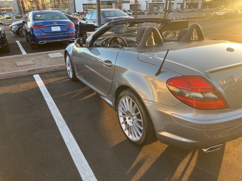 2011 Mercedes-Benz SLK 350 5