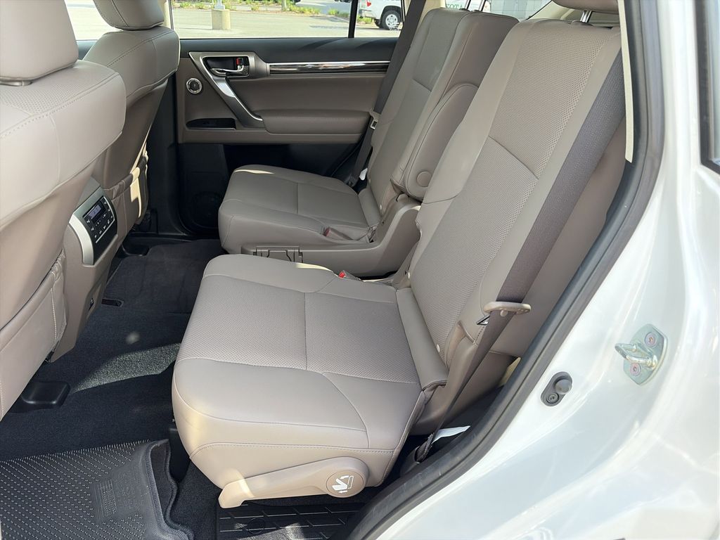 Used 2023 Lexus GX SUV