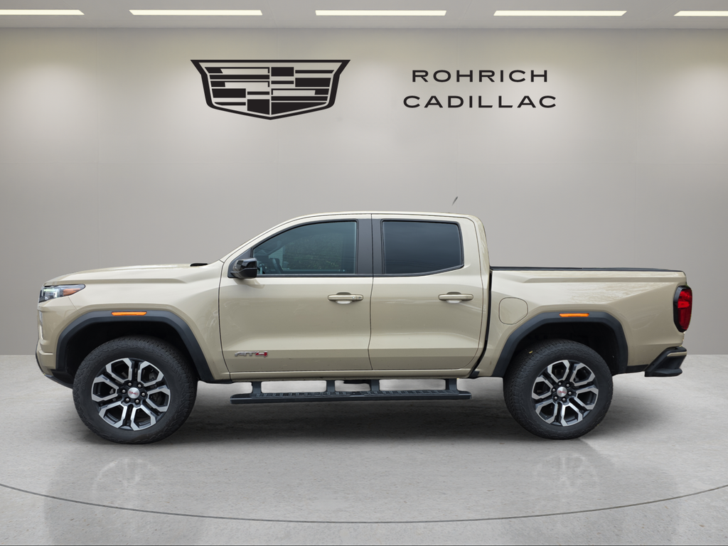 2024 GMC Canyon AT4's photo