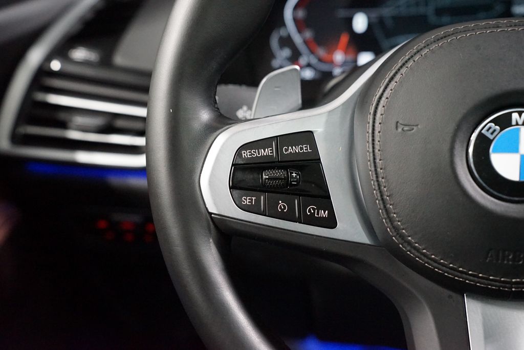 Thumbnail: 2022 BMW X5 - 14