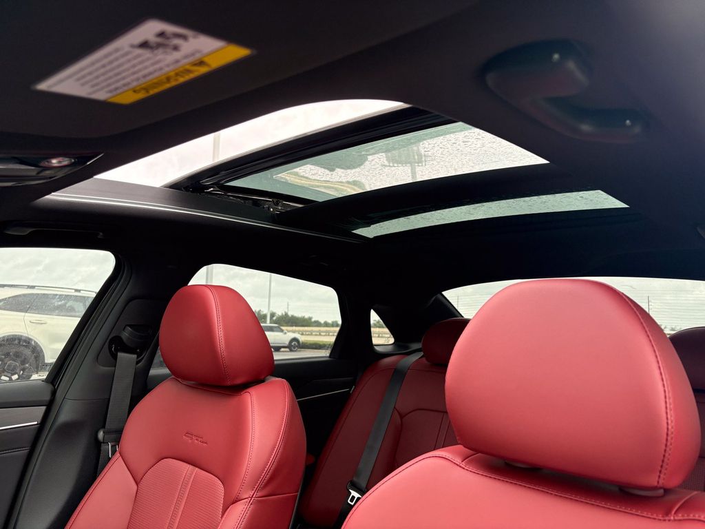 New 2026 Kia K5 Sedan