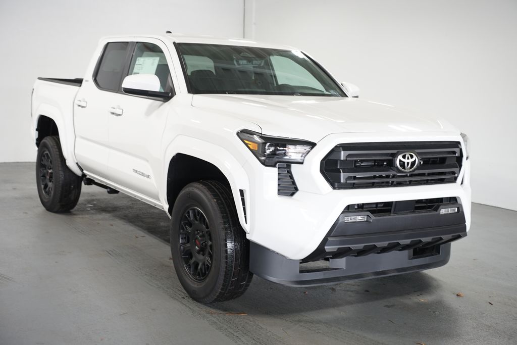 Thumbnail: 2025 Toyota Tacoma - 3