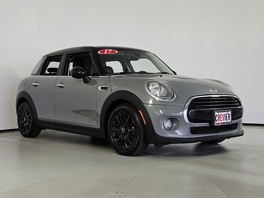 Thumbnail: 2017 MINI Cooper - 4