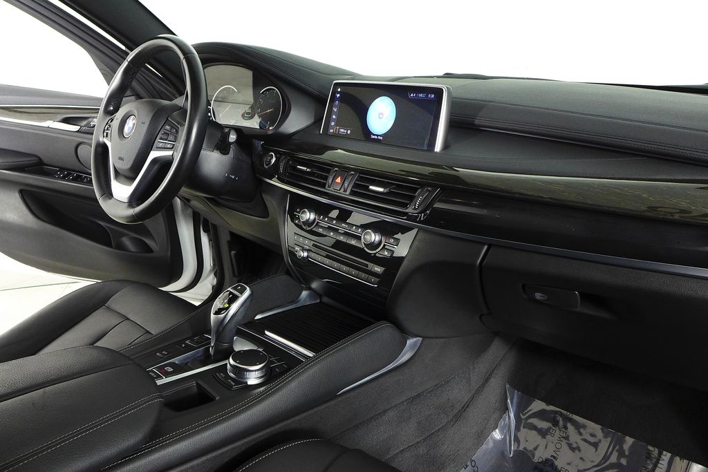 Thumbnail: 2018 BMW X6 - 13