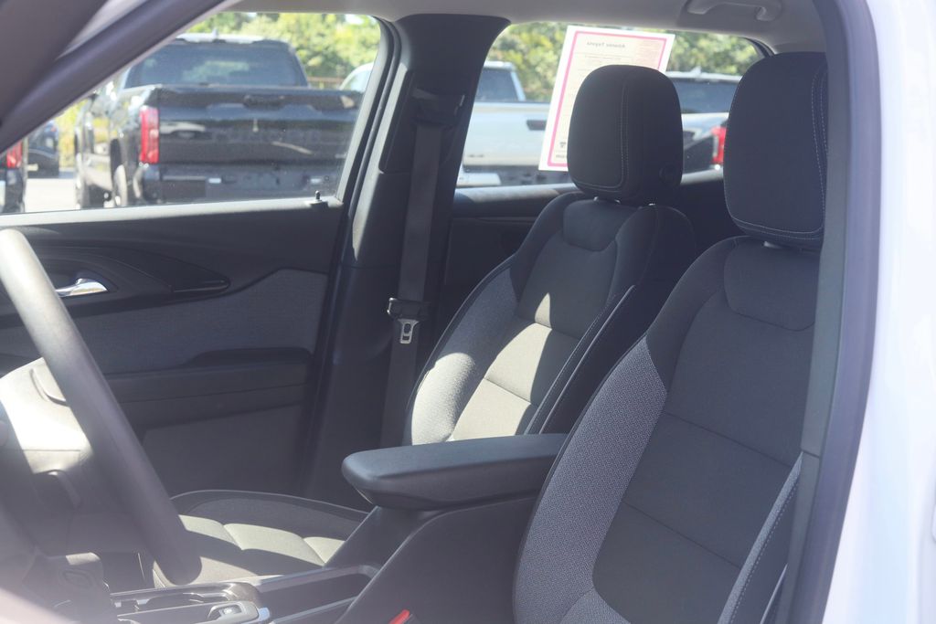 Used 2023 Chevrolet TrailBlazer SUV