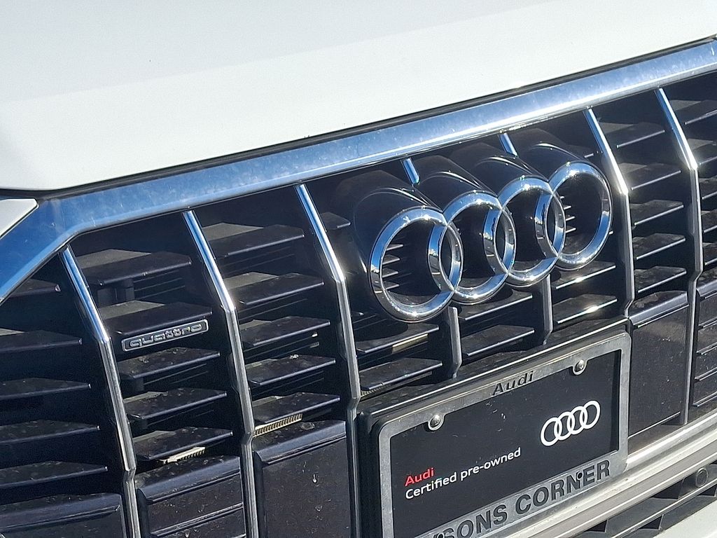 Thumbnail: 2022 Audi Q3 - 4