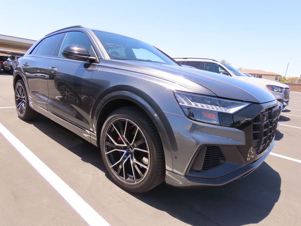 Thumbnail: 2022 Audi SQ8 - 2