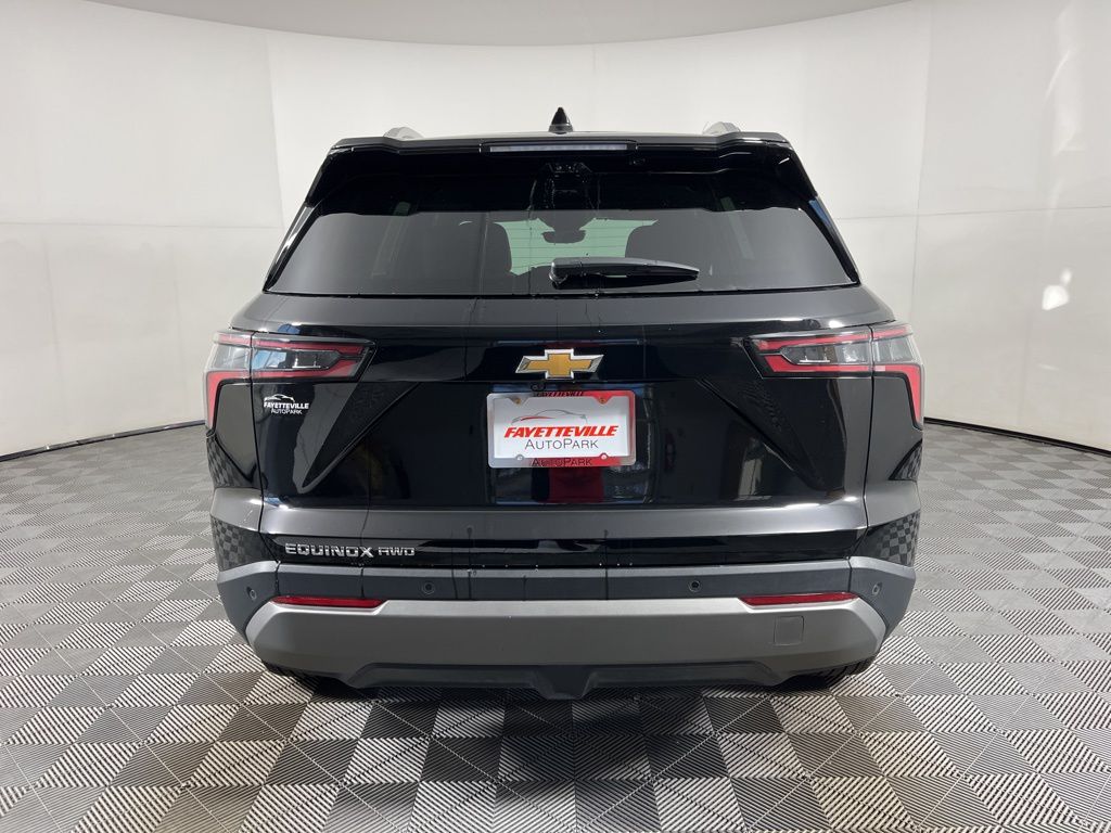 Thumbnail: 2025 Chevrolet Equinox - 9