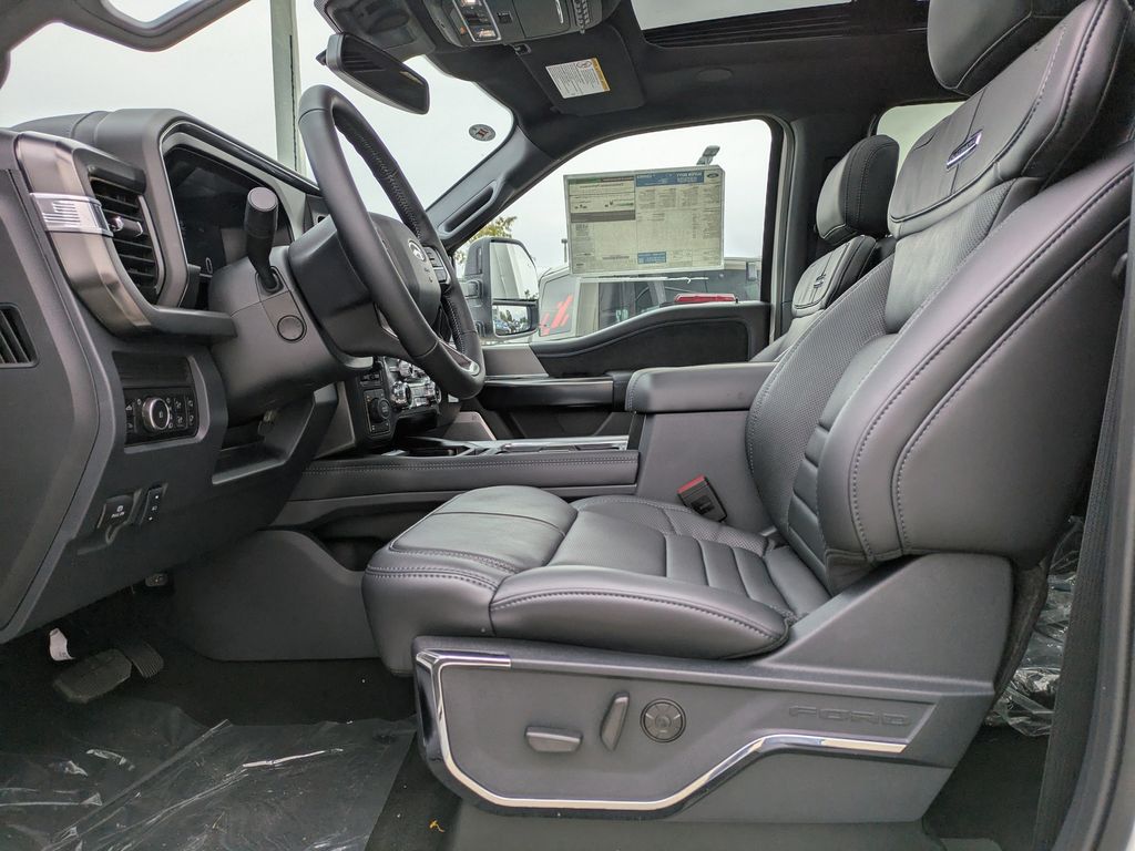 2026 Ford F-350 Platinum