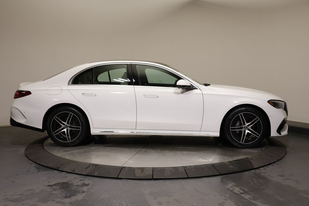 Thumbnail: 2026 Mercedes-Benz E-Class - 8