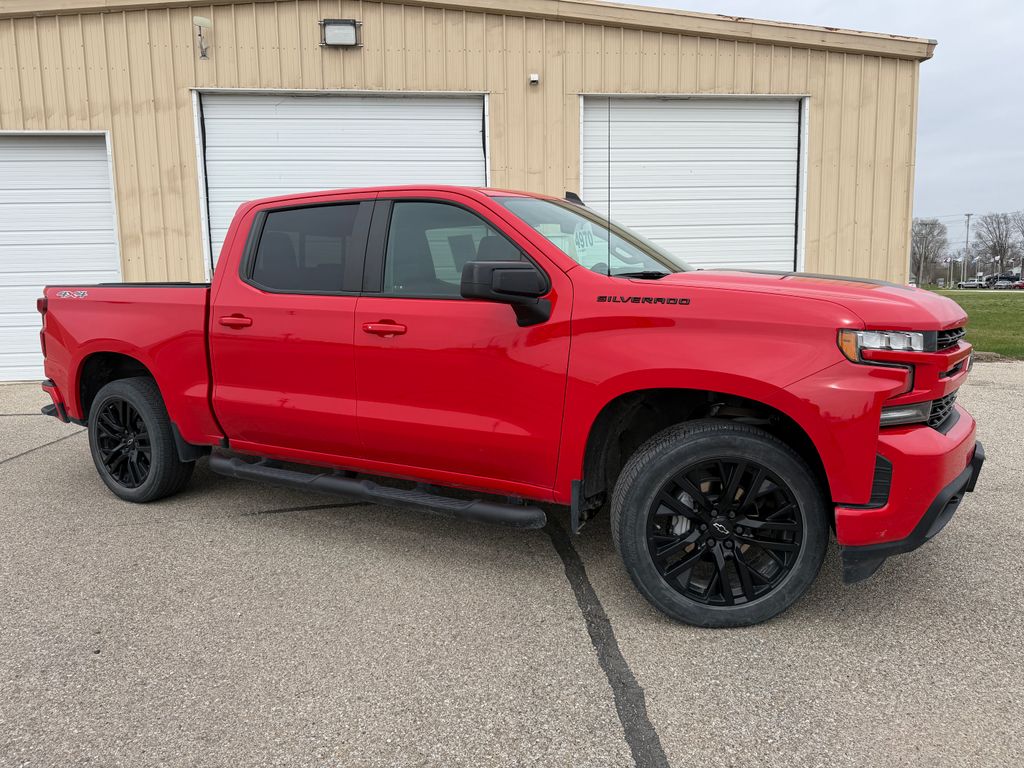 View vehicle photo 5