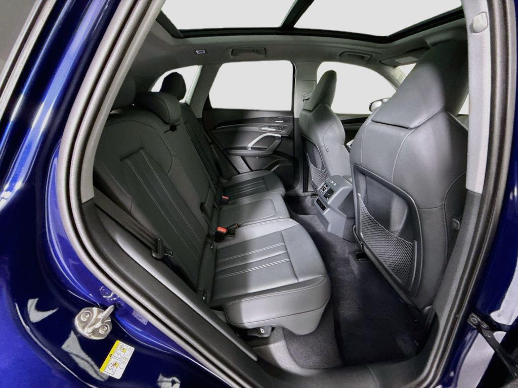 Thumbnail: 2026 Audi Q5 - 22