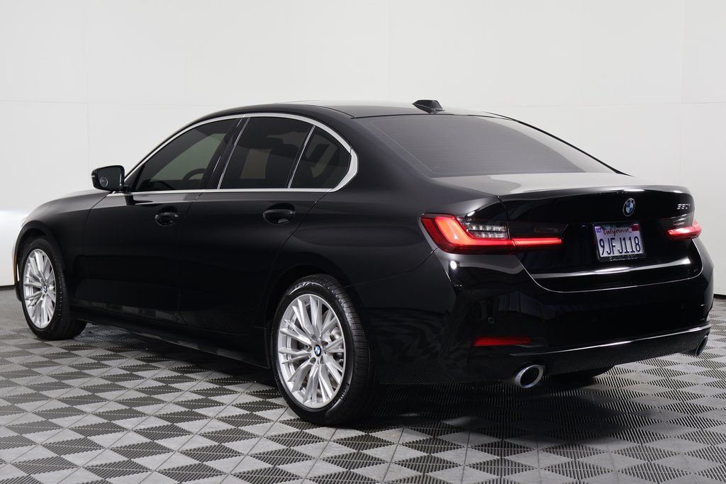 Thumbnail: 2024 BMW 3 Series - 6