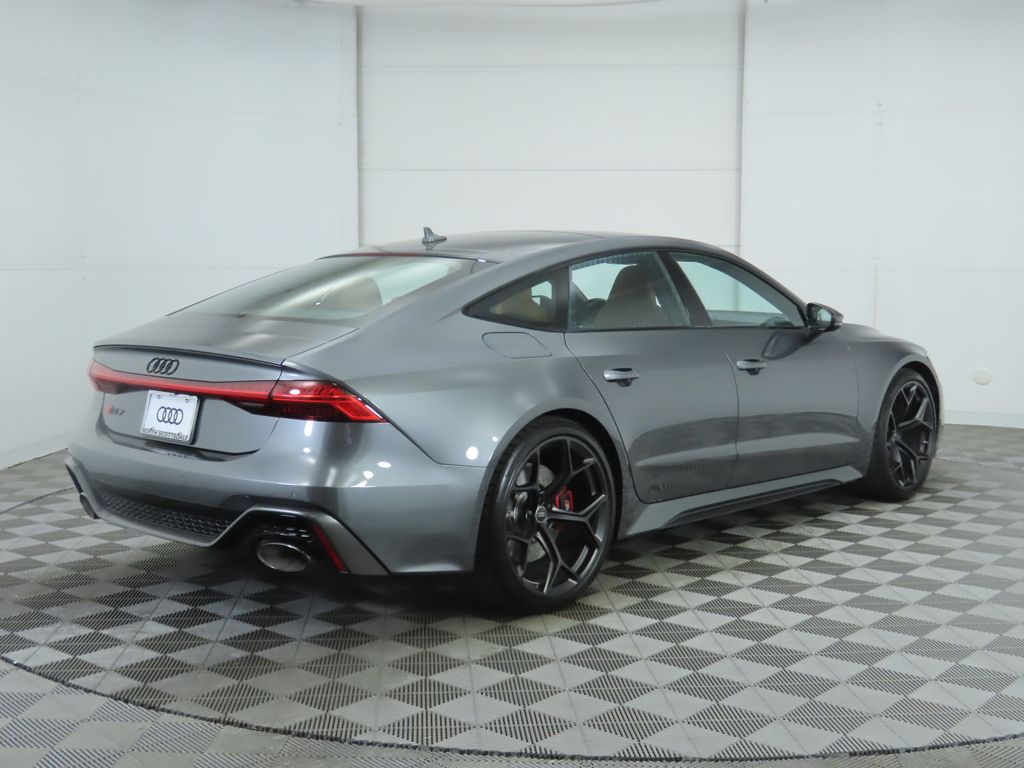 2025 Audi RS 7 performance 5