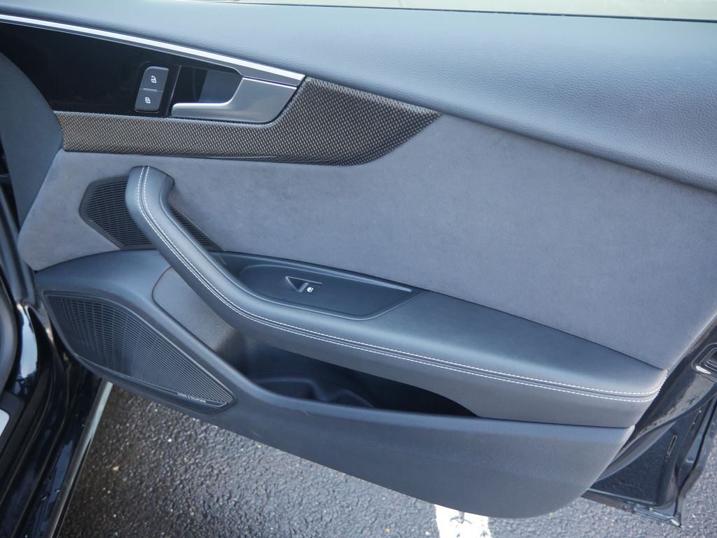 Thumbnail: 2022 Audi S5 - 26