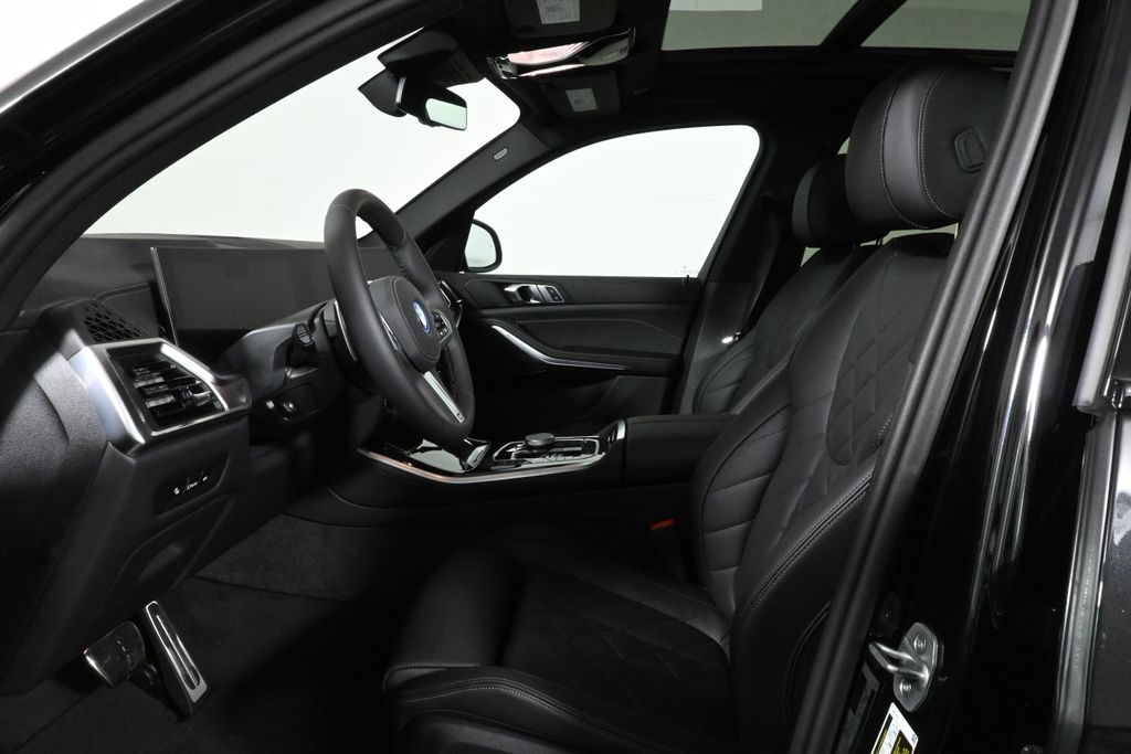 2025 BMW X5 xDrive50e 3