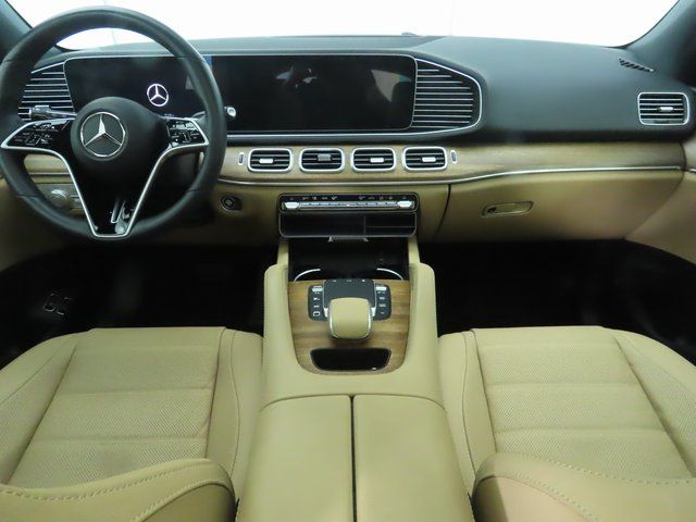 Thumbnail: 2025 Mercedes-Benz GLE - 13