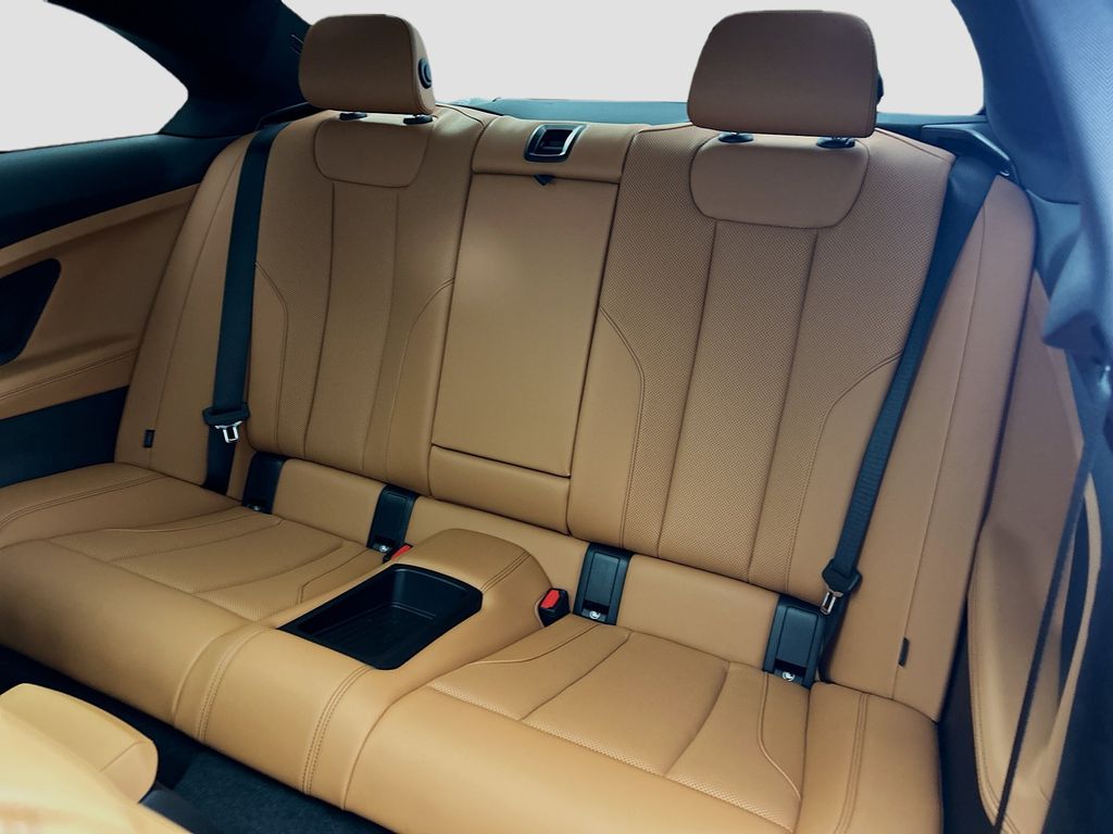 Thumbnail: 2025 BMW 2 Series - 20