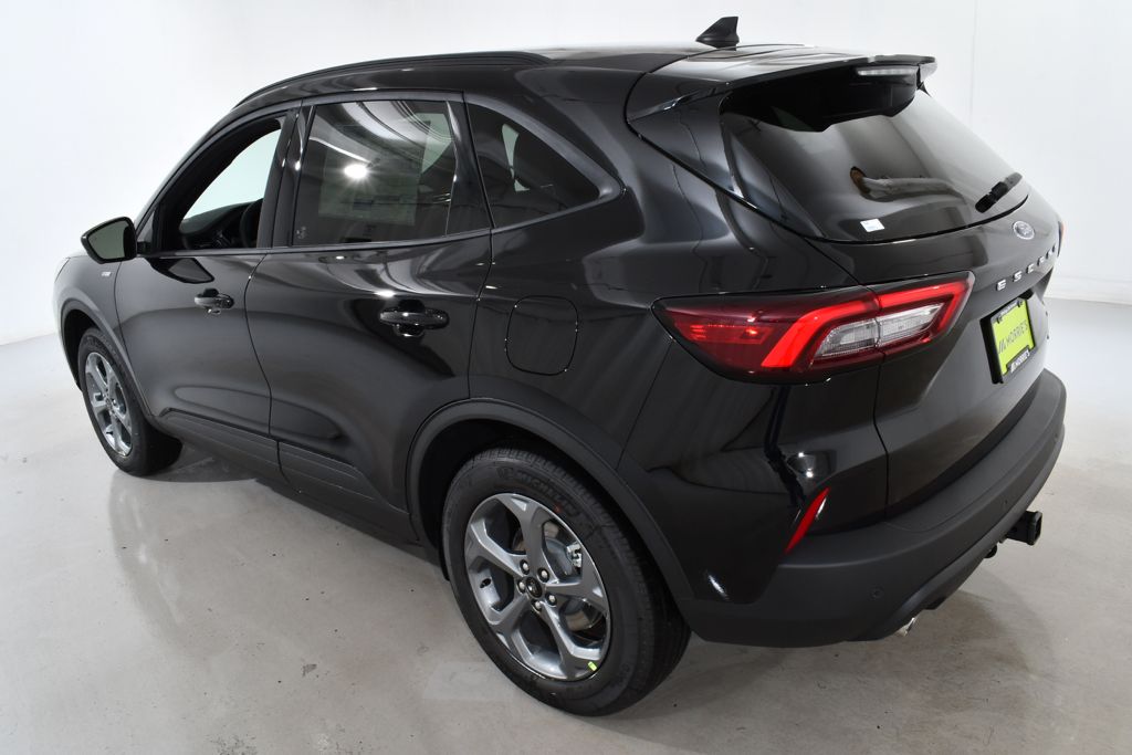 New 2026 Black Ford ST-Line Select Hybrid image 15