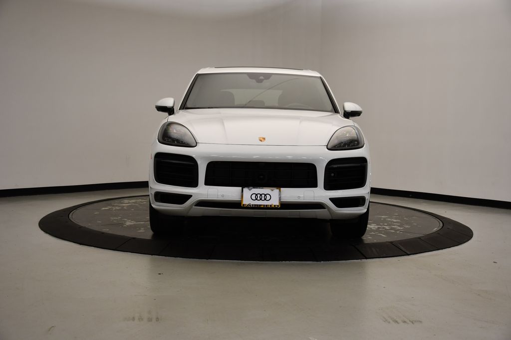 2023 Porsche Cayenne GTS 8