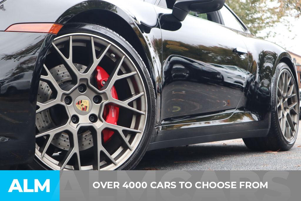 2022 Porsche 911 S photo 2