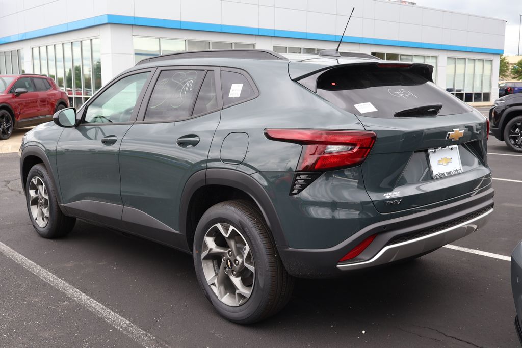 2025 Chevrolet Trax LT 11