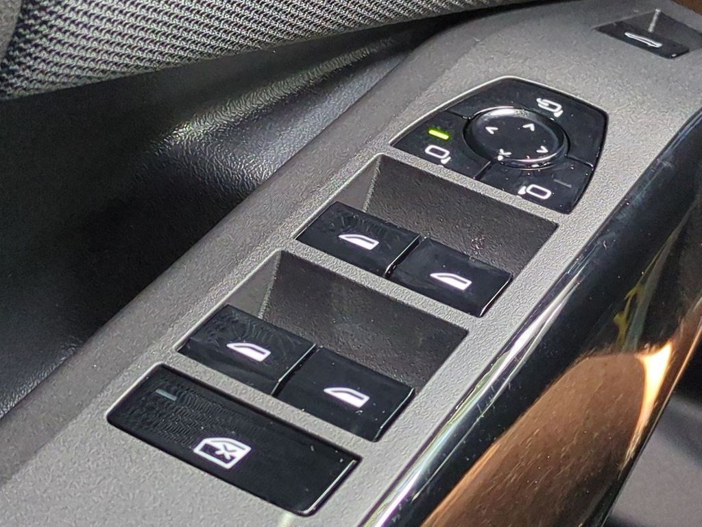 New 2026 Gray BMW 30 xDrive image 25