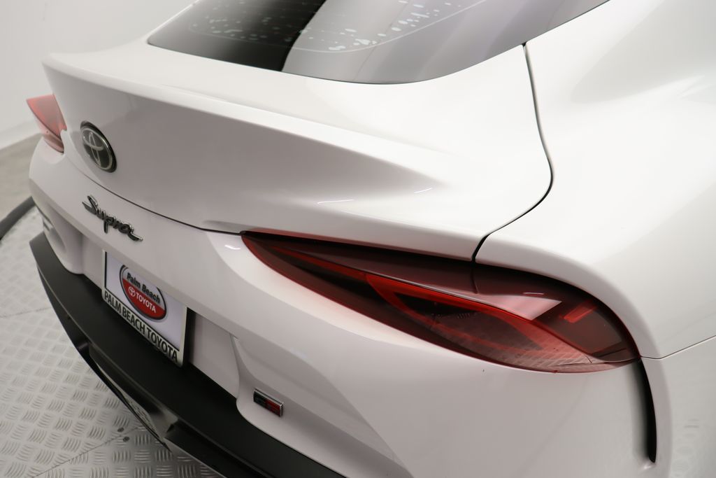 2021 Toyota Supra 2.0 9