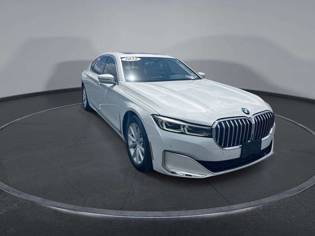 Thumbnail: 2022 BMW 7 Series - 12
