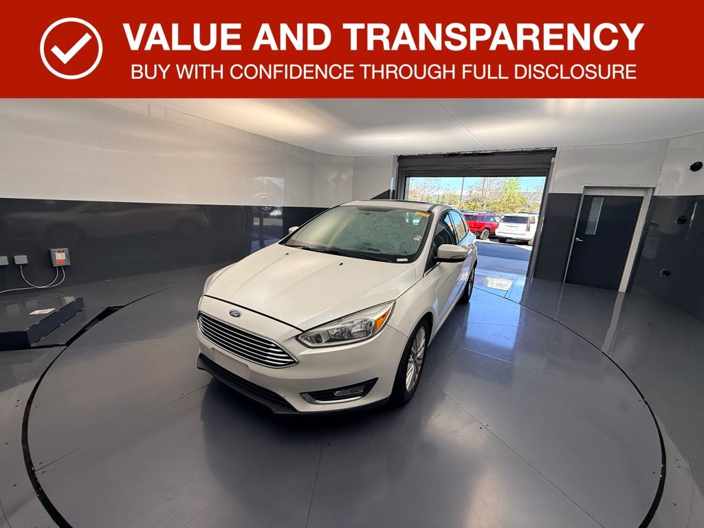 2018 Ford Focus Titanium Hatchback
