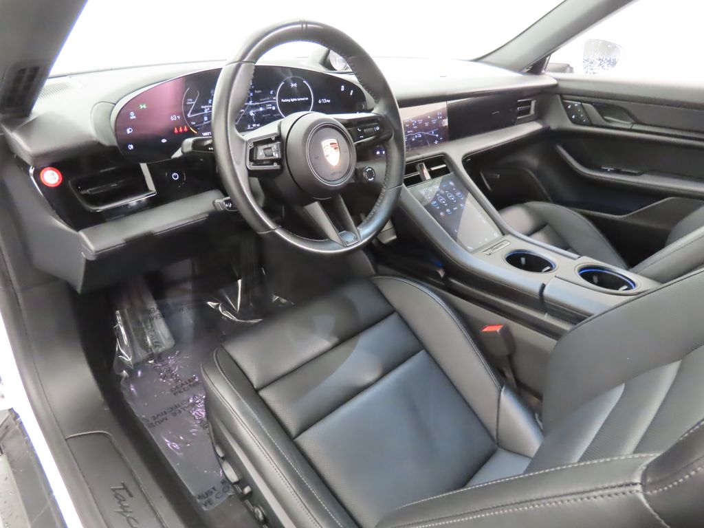 Thumbnail: 2024 Porsche Taycan - 4