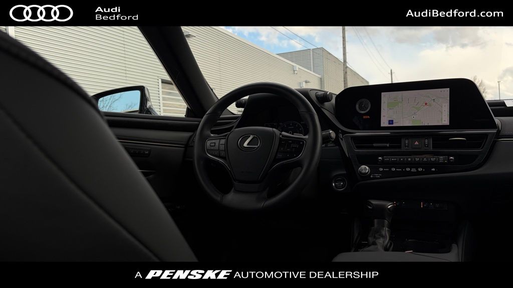 Thumbnail: 2023 Lexus ES - 29