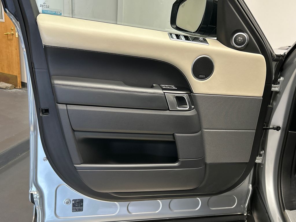 2018 Land Rover Range Rover Sport HSE Dynamic 11