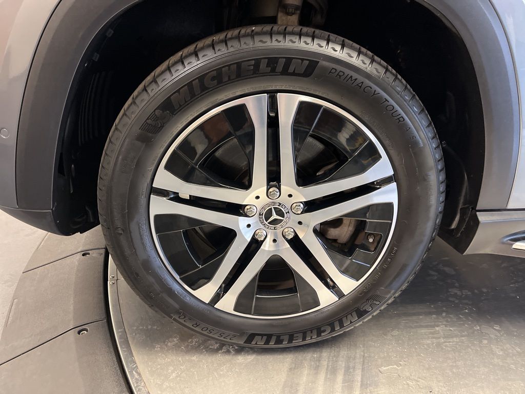 Thumbnail: 2022 Mercedes-Benz GLS - 10