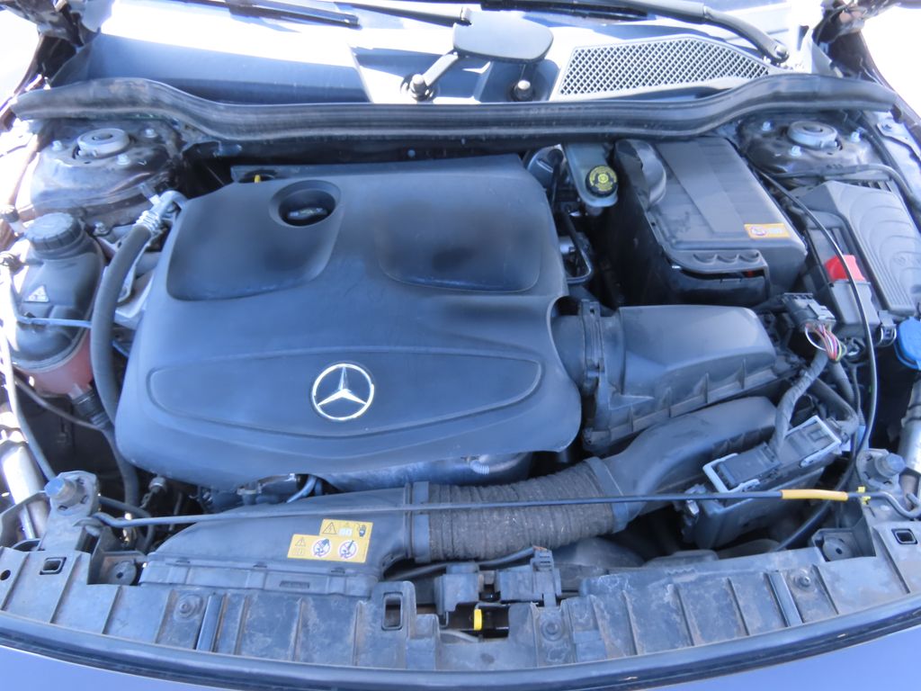 Thumbnail: 2015 Mercedes-Benz GLA - 13