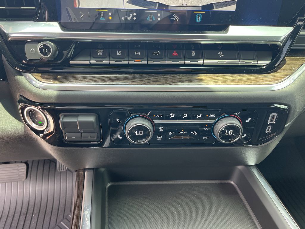 new 2025 Chevrolet Silverado 2500HD car, priced at $63,995