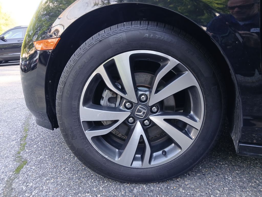 Used 2023  Honda Touring image 38