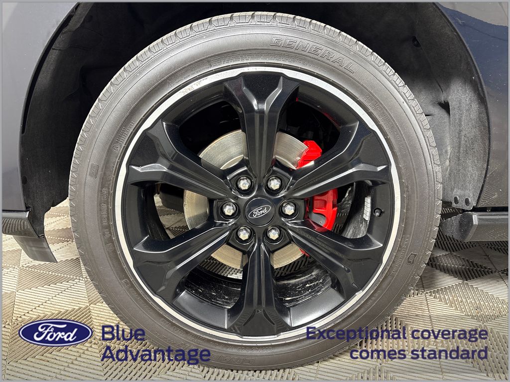 Certified Used 2023 Black Ford Limited image 13