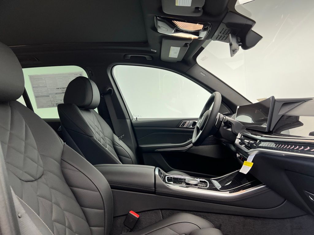 2025 BMW X5 sDrive40i 7
