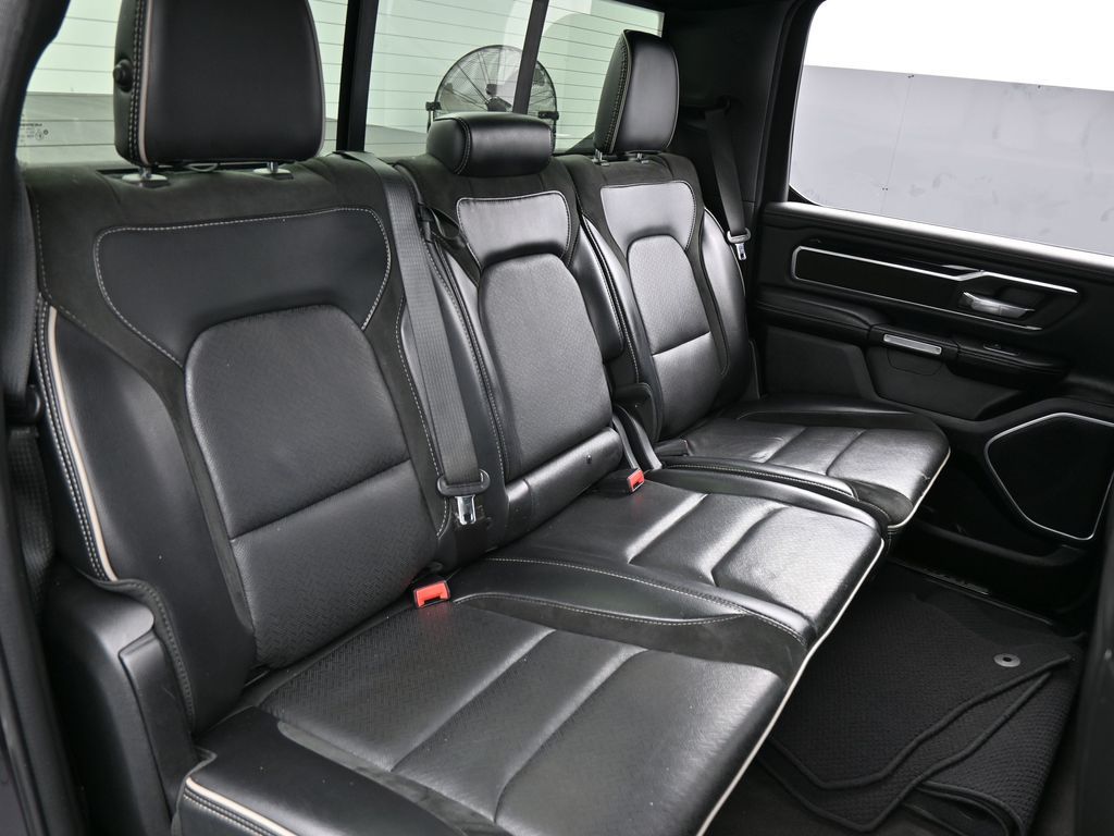 Used 2020 Granite Crystal Metallic Clearcoat Ram Laramie image 47