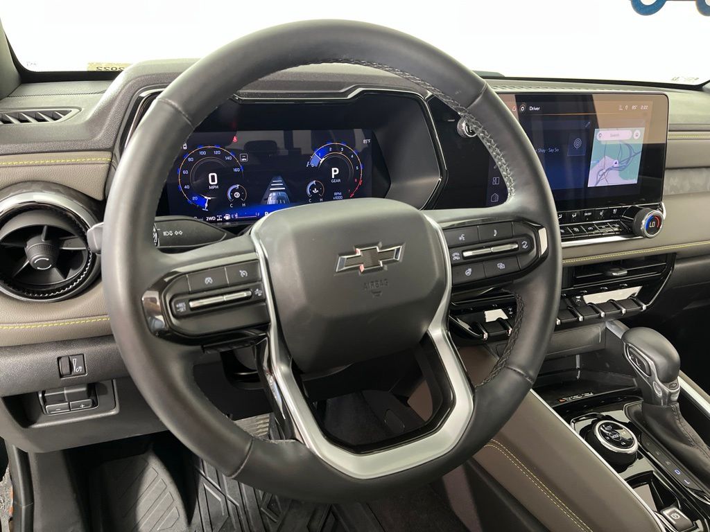 Thumbnail: 2026 Chevrolet Colorado - 25