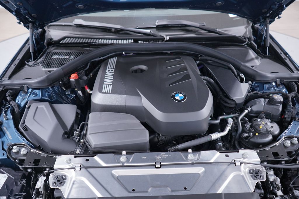 Thumbnail: 2026 BMW 3 Series - 19