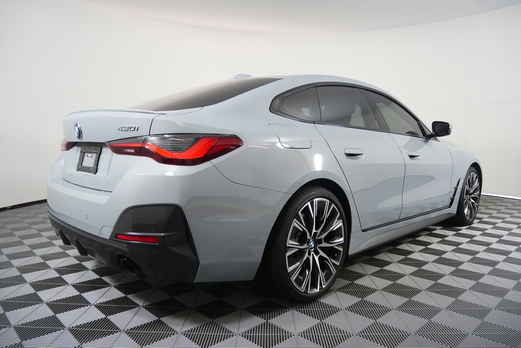 Thumbnail: 2022 BMW 4 Series - 3