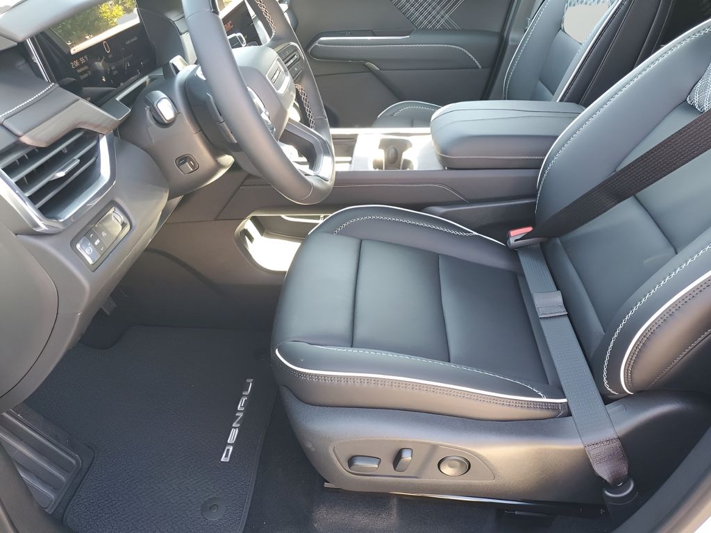 New 2026 White GMC Denali image 32