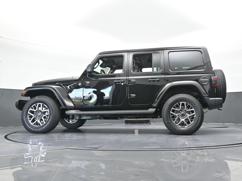 New 2026 Black Clearcoat Jeep Sahara image 55